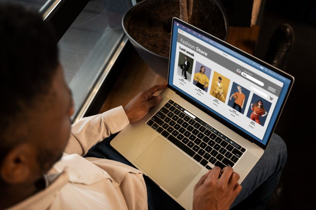 SaaS, Headless, or Custom-Ecommerce Web Development